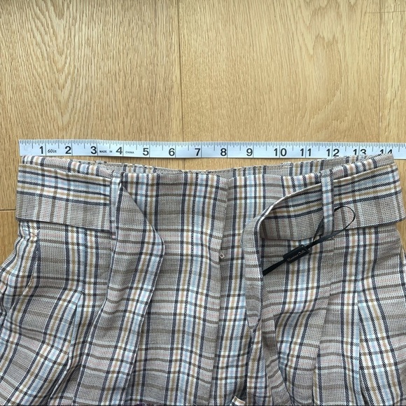 NWOT CHECKED LINEN BLEND BERMUDA SHORTS - 6 - Picture 7 of 13